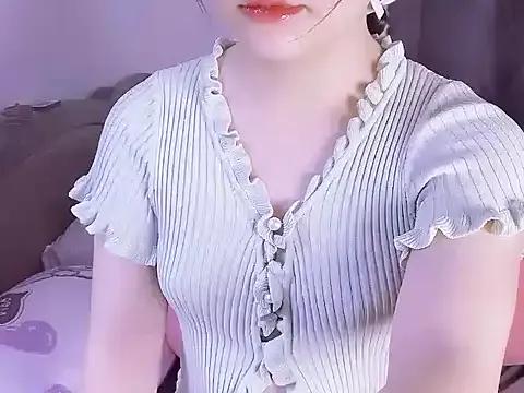 Hellen-n from StripChat is Freechat