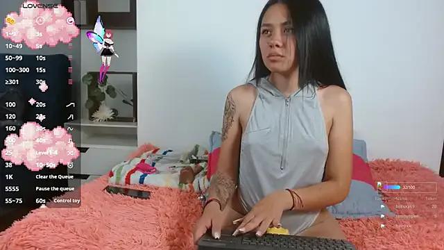 hellenngp from StripChat