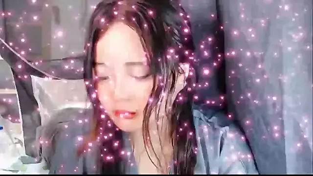 Heramirror from StripChat is Freechat