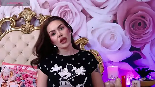 Girls: try live performances with matured performers, from dancing to quirks, in a variety of beautiful sex cams.