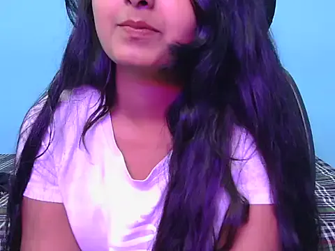 Hii_Anika from StripChat is Freechat