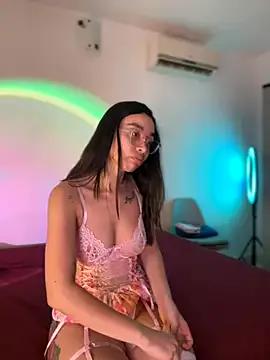 Girls: try live performances with matured performers, from dancing to quirks, in a variety of beautiful sex cams.