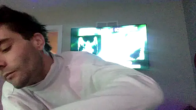 hitmehardns from StripChat is Freechat