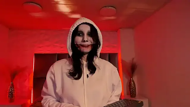 HollyPeach from StripChat is Freechat