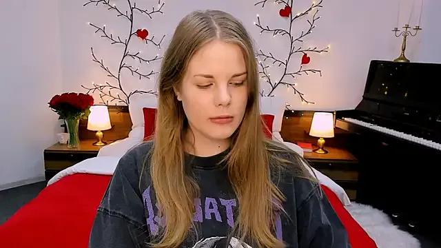 holy_kitty from StripChat is Freechat
