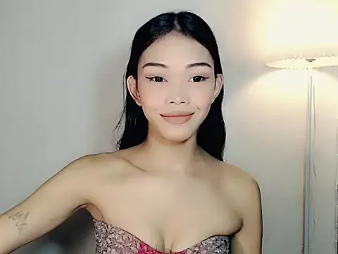 holyakiesha from StripChat is Freechat