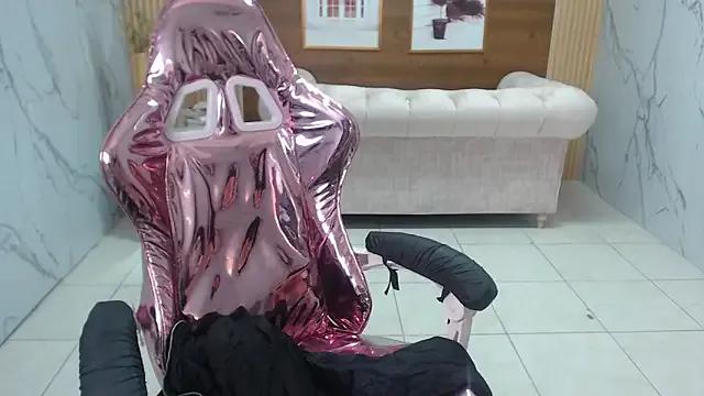 Girls: try live performances with matured performers, from dancing to quirks, in a variety of beautiful sex cams.