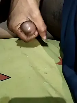 honeypani from StripChat