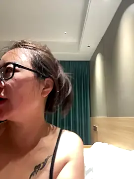 hoop659 on StripChat 