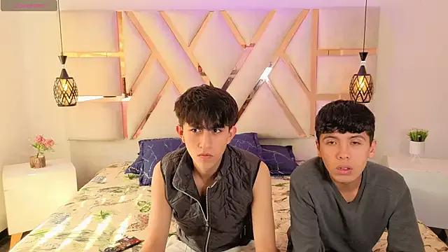 hoot_boyss from StripChat is Freechat