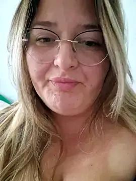 HornyBella88 from StripChat is Freechat
