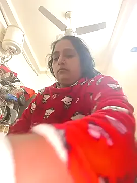 Hot-Sana2 from StripChat is Freechat