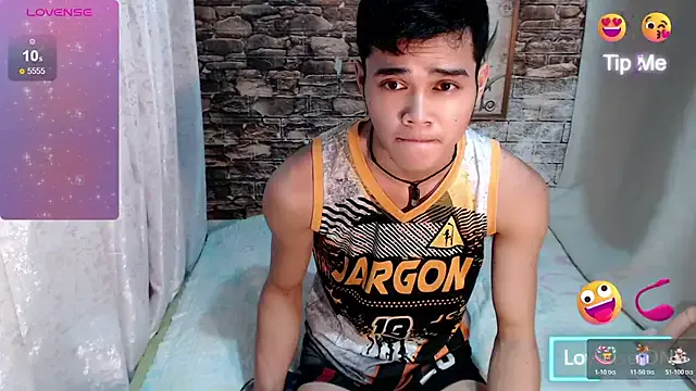 hot_asian01 from StripChat is Freechat