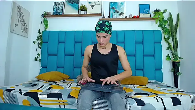 Hot_Boys_Latinos_X from StripChat is Freechat