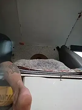 Hotbodyscottie from StripChat is Freechat