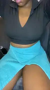 Hoteprinces from StripChat is Freechat
