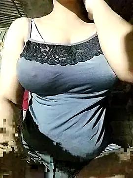 Hottestgirll from StripChat is Freechat