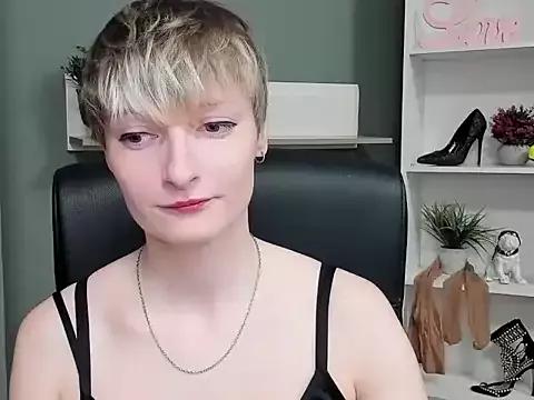 HottieBlair from StripChat