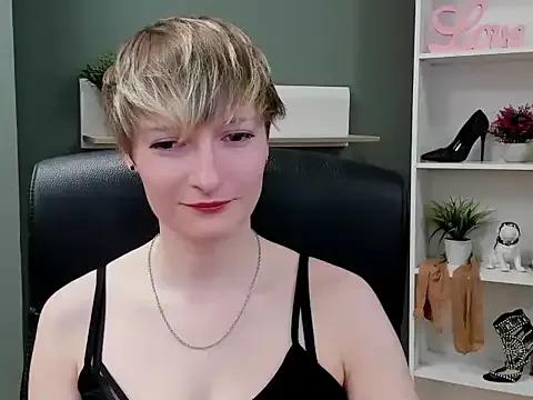 HottieBlair from StripChat