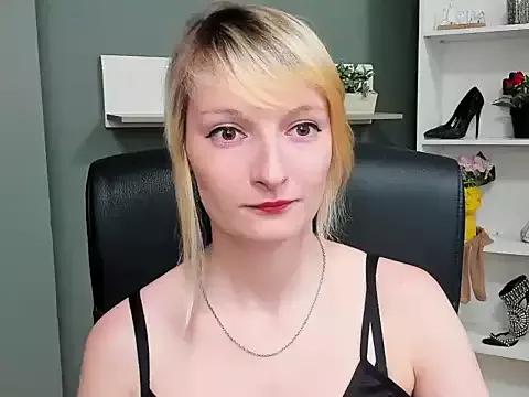 HottieBlair from StripChat