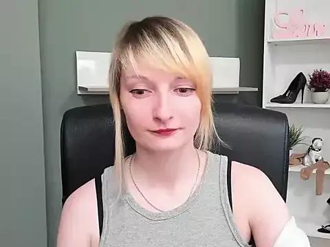 HottieBlair from StripChat