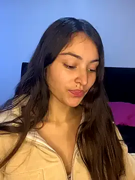 hotwife26 from StripChat is Freechat