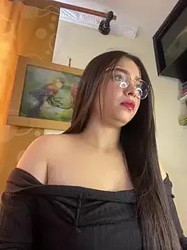 I_am_valentinaa from StripChat is Freechat