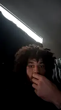 Iamtheshow from StripChat is Freechat