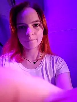 IceFoxy from StripChat is Freechat