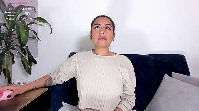 im_amber from StripChat is Freechat