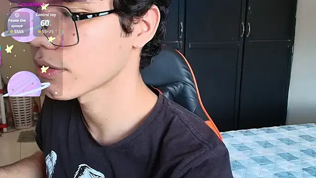 Im_Camii from StripChat is Freechat