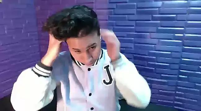 Im_Milan_Rs from StripChat