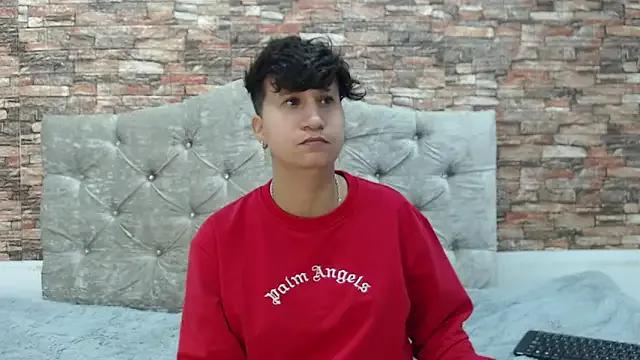 im_milancs from StripChat is Freechat