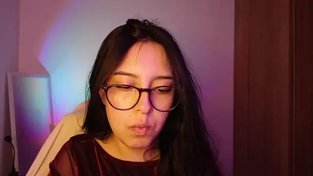 immisssilver from StripChat is Freechat