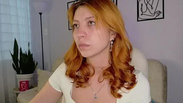 imsienna_bellucci from StripChat is Freechat