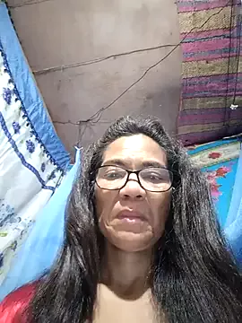 ImYourWoman_55 from StripChat
