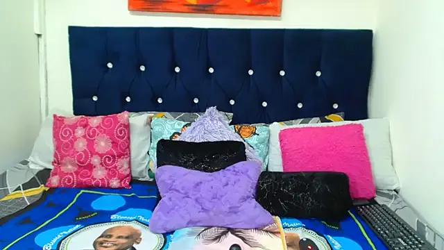 IncredibleGoddess from StripChat is Freechat