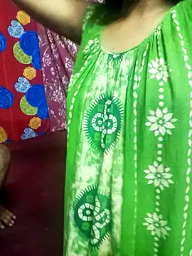 Indian-oyo-boudi from StripChat is Freechat