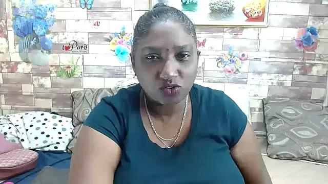 Indian_tracy from StripChat