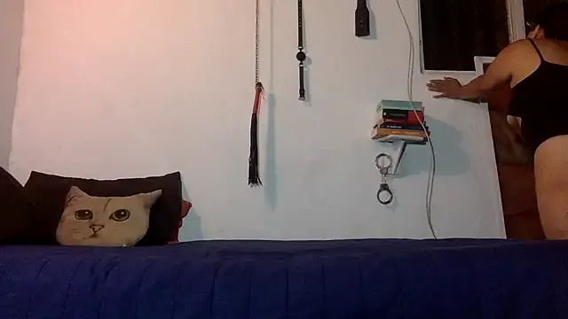 indomitaFox from StripChat is Freechat