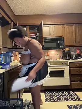 InterRacialFacial7296 from StripChat is Freechat