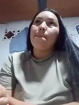 irianaz- from StripChat is Freechat