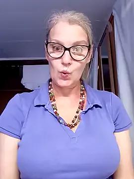irinamaux from StripChat is Freechat