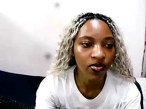 Iris-Pinky from StripChat is Freechat