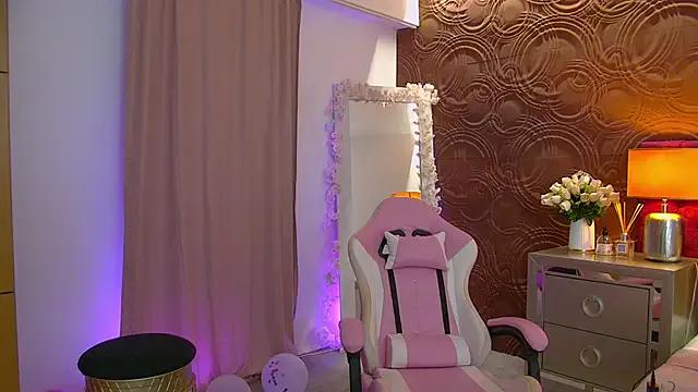 Girls: try live performances with matured performers, from dancing to quirks, in a variety of beautiful sex cams.