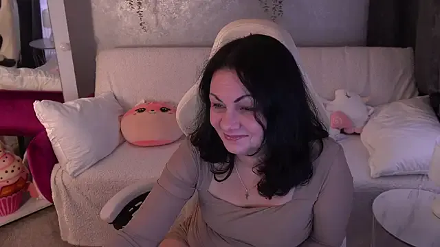 IrisMoonn from StripChat is Freechat