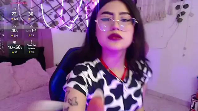 isa_bunny18 from StripChat is Freechat
