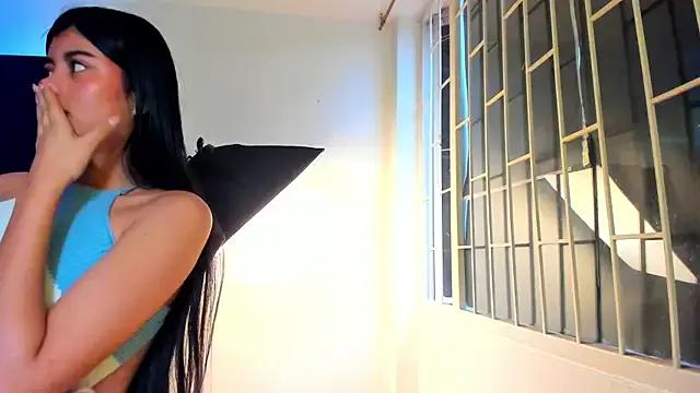 Girls: try live performances with matured performers, from dancing to quirks, in a variety of beautiful sex cams.