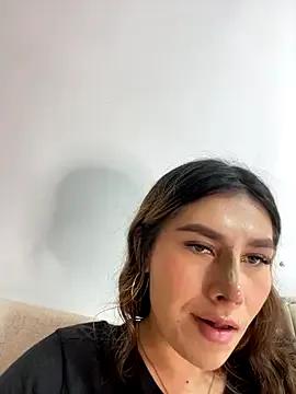 Isa_Villamarin from StripChat is Freechat