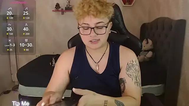 Girls: try live performances with matured performers, from dancing to quirks, in a variety of beautiful sex cams.